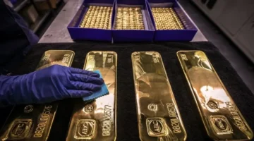 تراجع أسعار الذهب في السوق المحلية بقيمة 65 جنيها رغم الصعود العالمي